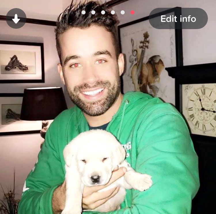 example of good tinder profile photo