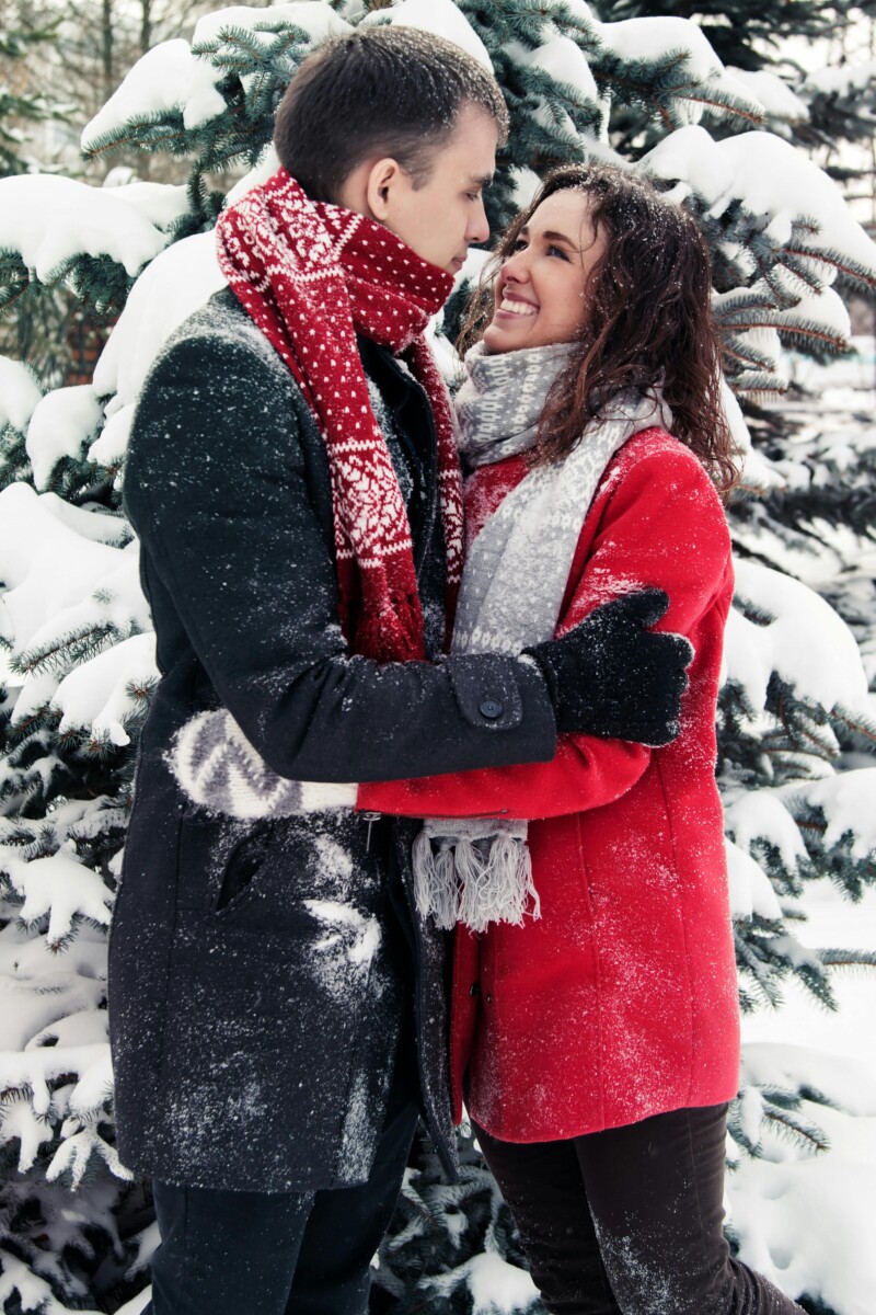 Love Under the Sun: 15 Adorable Picnic Date Ideas for Couples